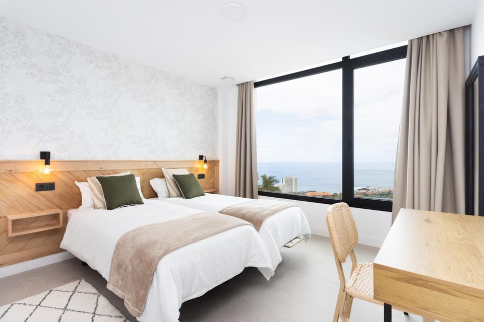 SPECIAL OFFER - Gorvorana 2 - up to 10 guests, private pool House in Orotava Valley