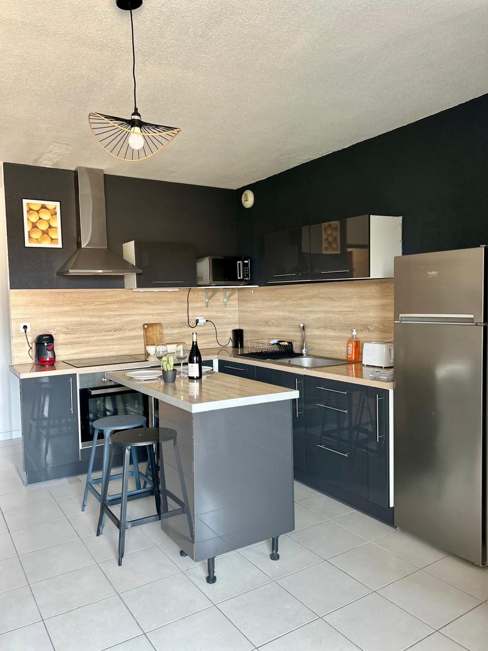 Kitchen or kitchenette, Dining area, dishwasher, oven, stove