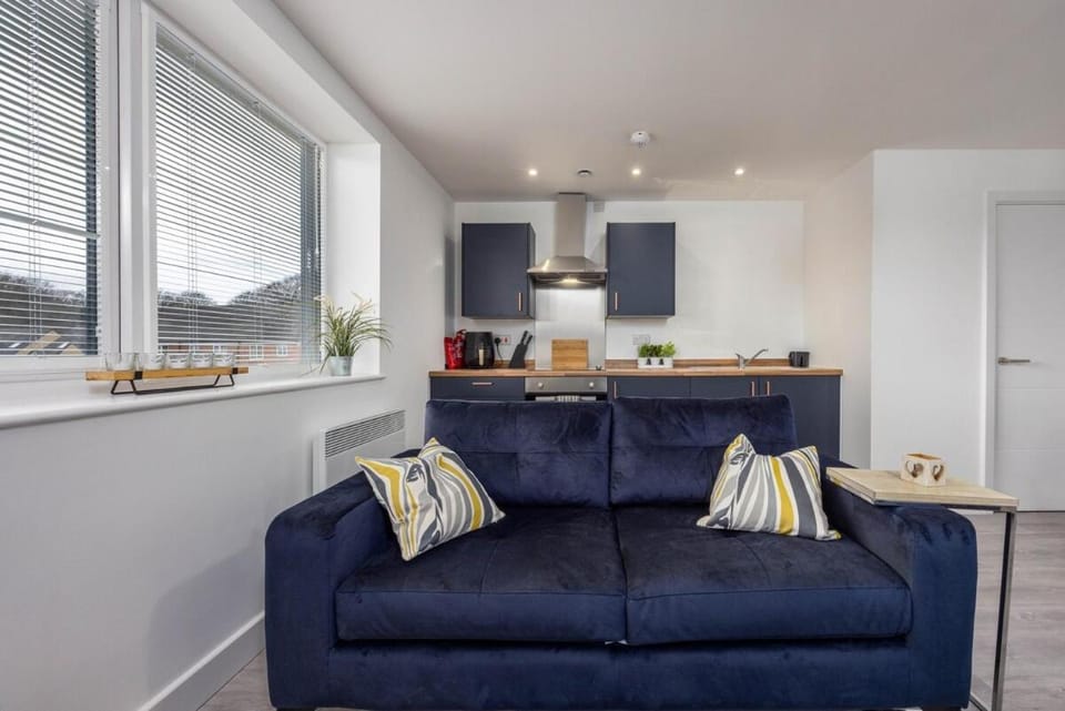 1 Bedroom Flat Near Bradford With Free Parking Apartment in Bradford