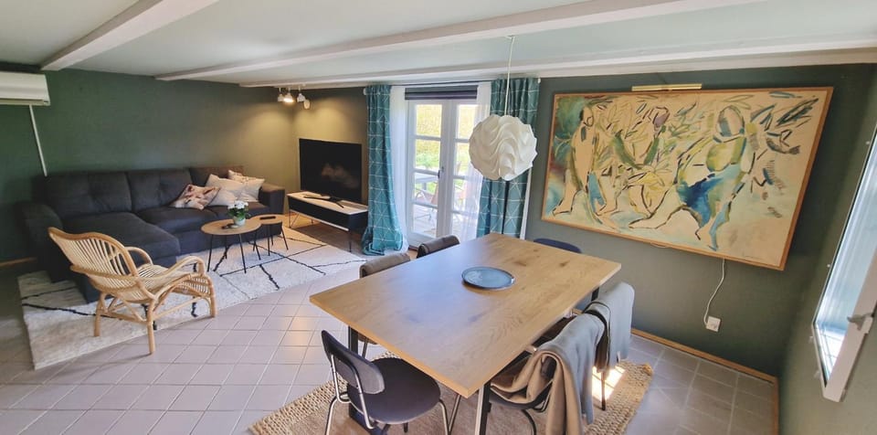 Charmerende lejlighed i den gamle kirkesmedje Apartment in Bornholm