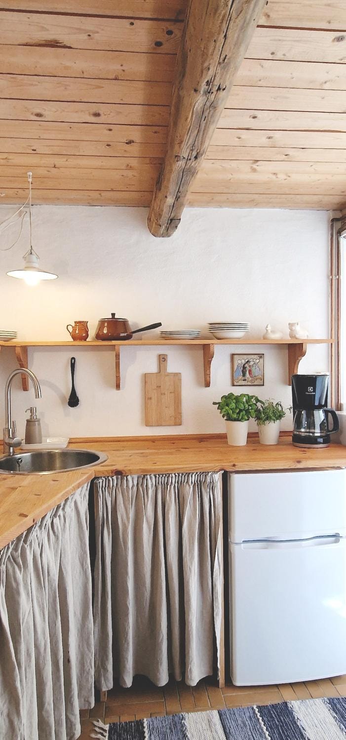 Coffee/tea facilities, Kitchen or kitchenette