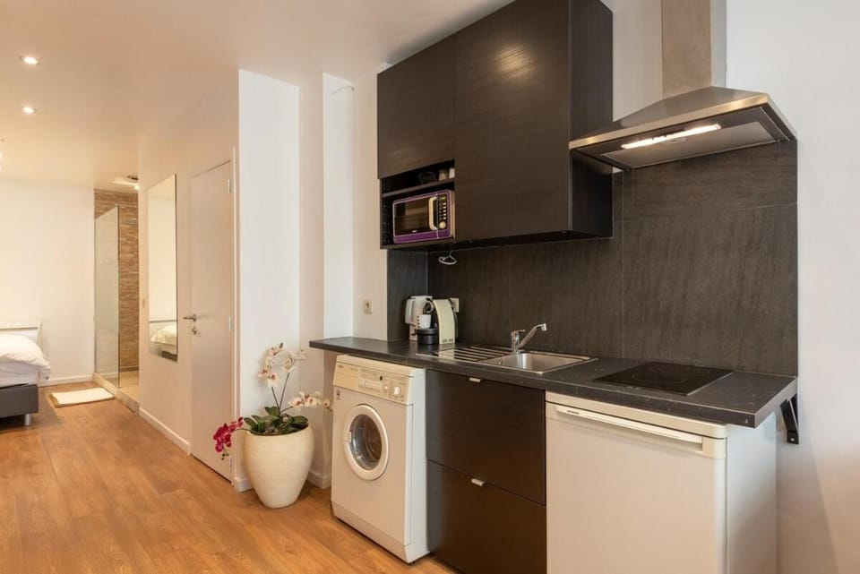 ETTERBEEK - Sunny loft Studio - EU AREA Apartment in Ixelles