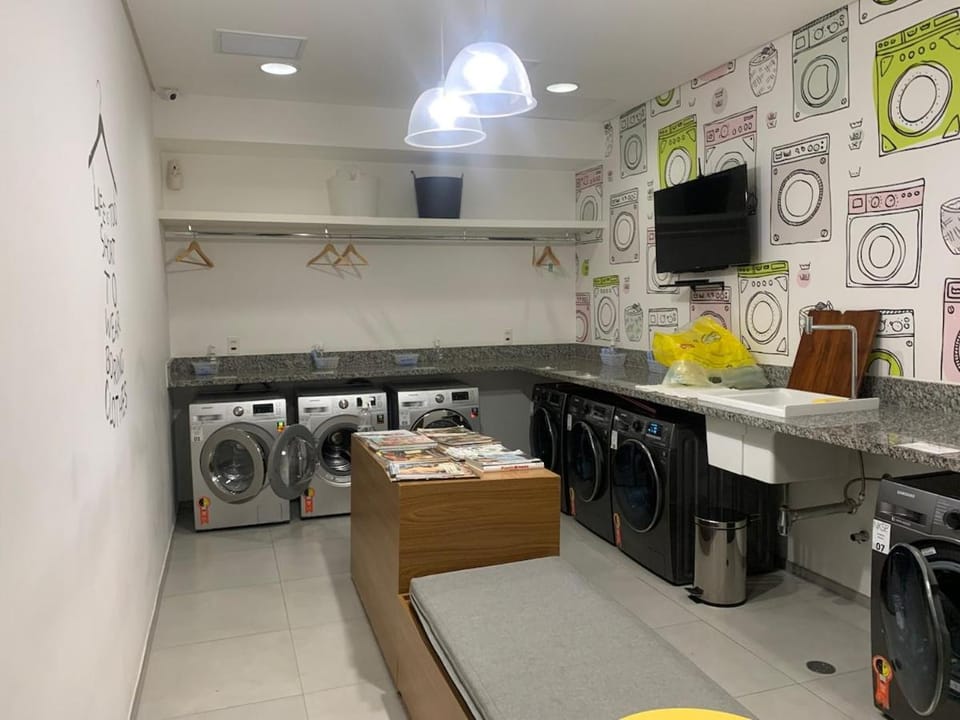 BV1505 - Apto 40 metros moderno proximo aos Hosps Sirio e 9 de julho com vaga na garagem Apartment in Sao Paulo City