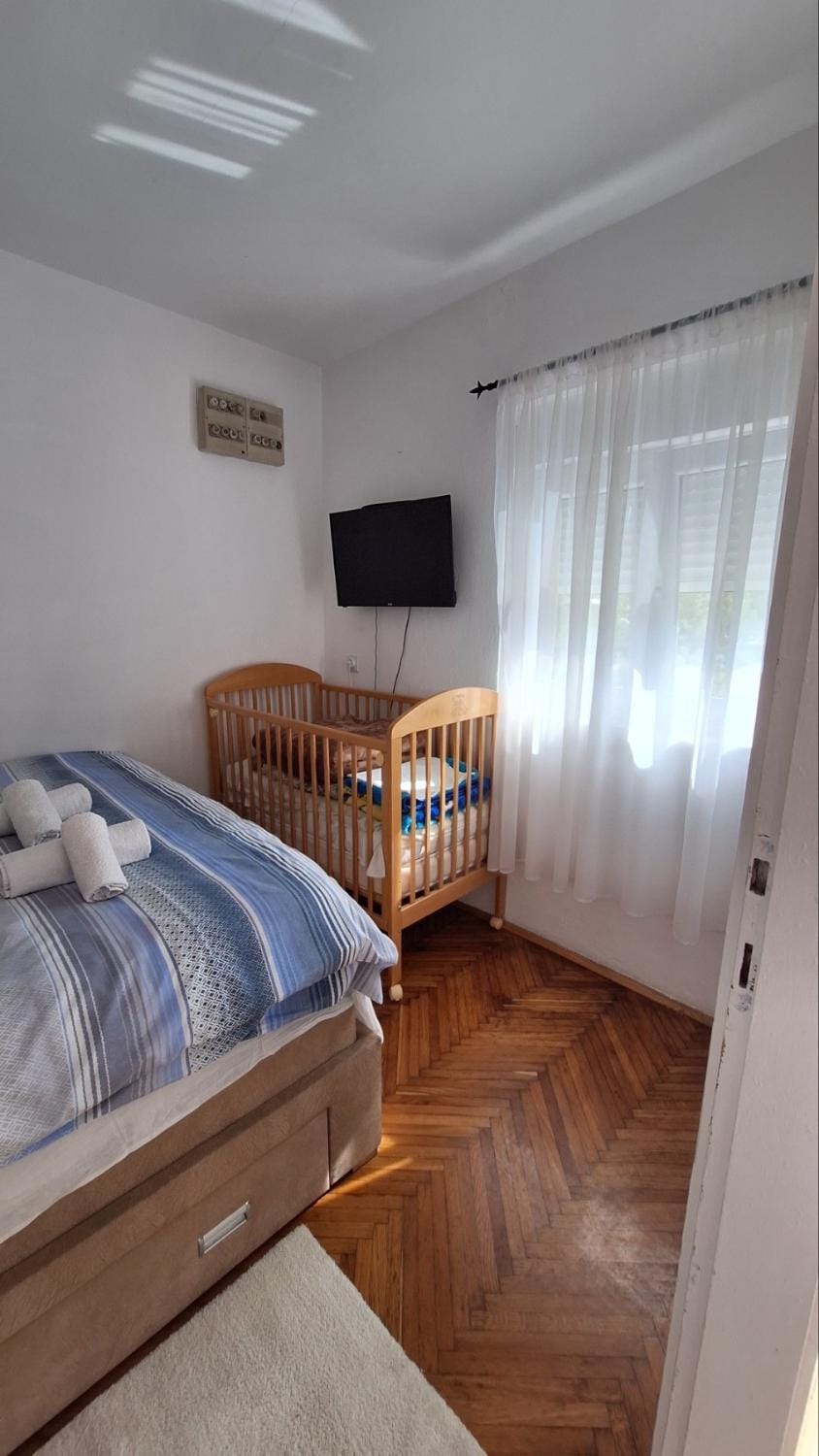 Casa Calda Apartments Bed and Breakfast in Montenegro