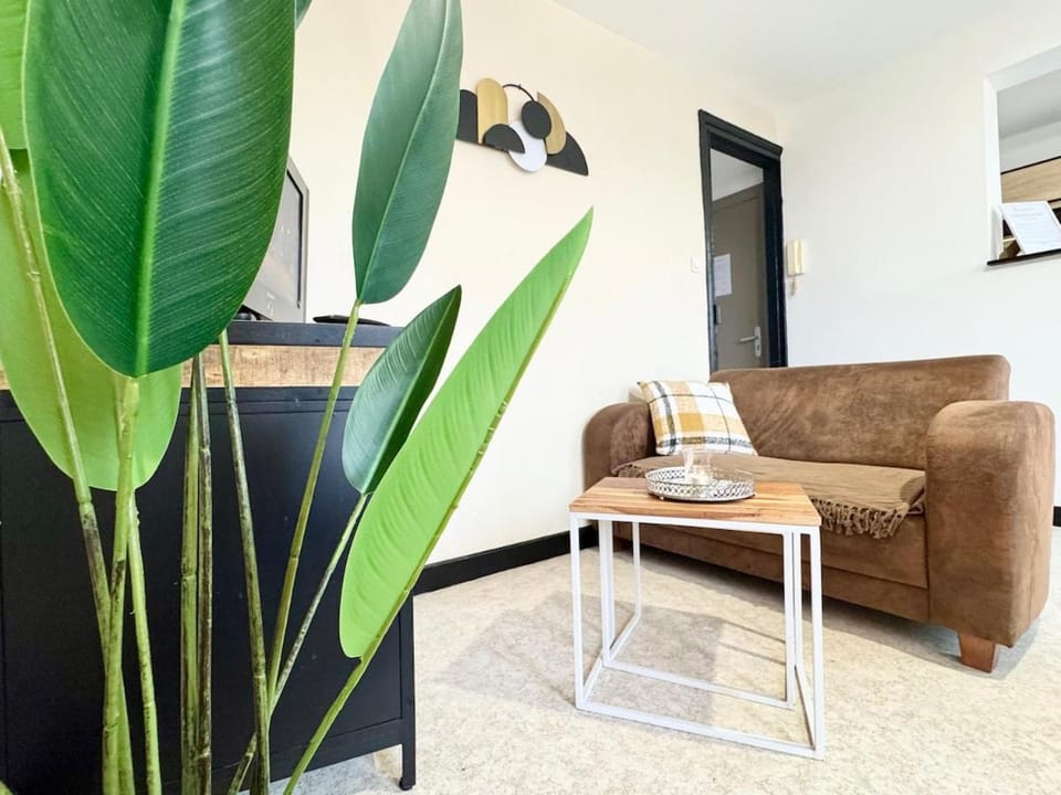 Le Pant'or - Proche A16 - TV WIFI Apartment in Calais