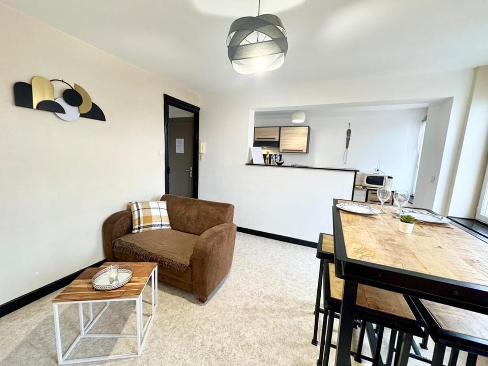 Le Pant'or - Proche A16 - TV WIFI Apartment in Calais