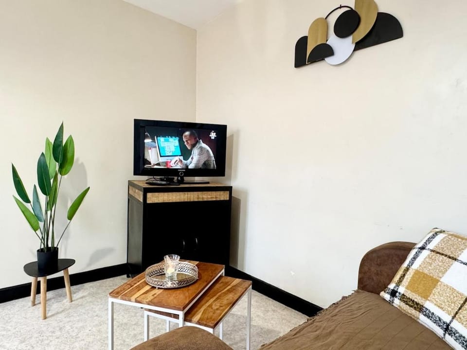 Le Pant'or - Proche A16 - TV WIFI Apartment in Calais