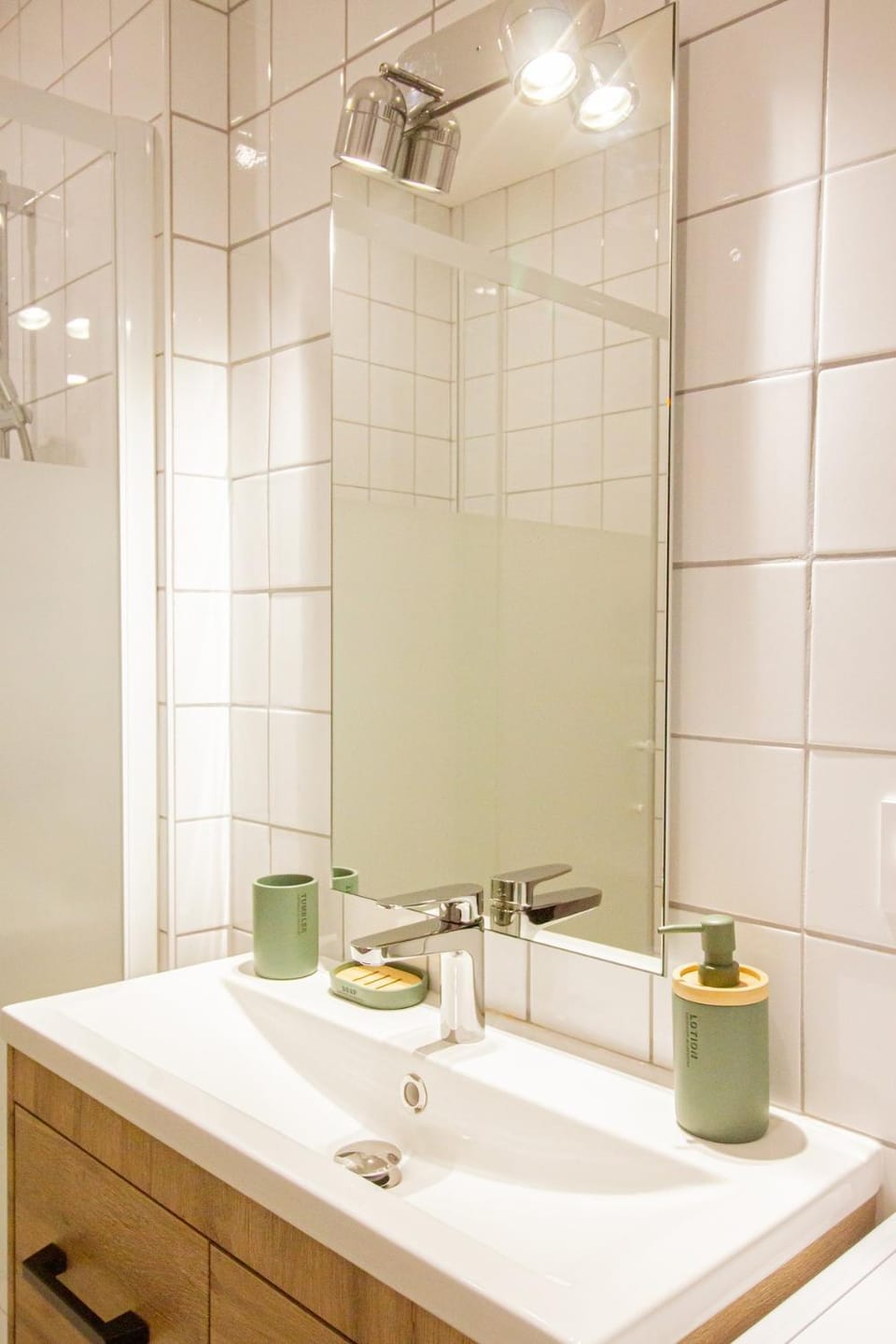 Le Mirat - Private & Balcon Apartment in Auvergne-Rhône-Alpes