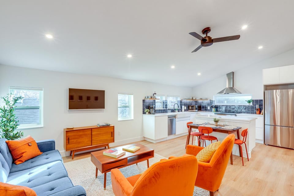 < 1 Block to City Park: New-Build Apt in Denver! Apartment in Denver