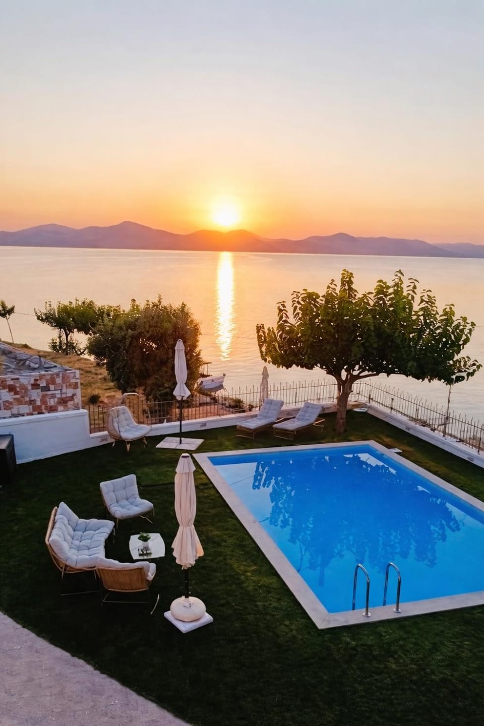 Property building, Swimming pool, Sunrise, Sunset, sunbed
