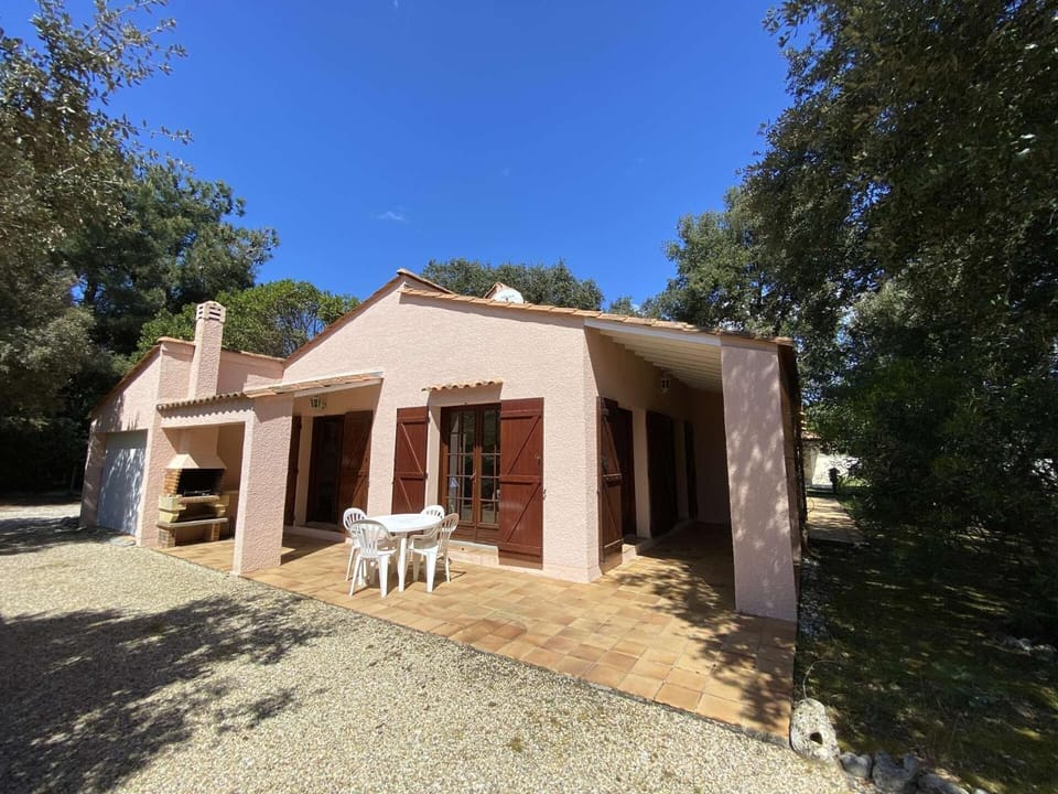 Résidence La Grande Combe - 101 - Jolie villa familiale dans quartier calme et résidentiel MAE-4461 Villa in Soulac-sur-Mer