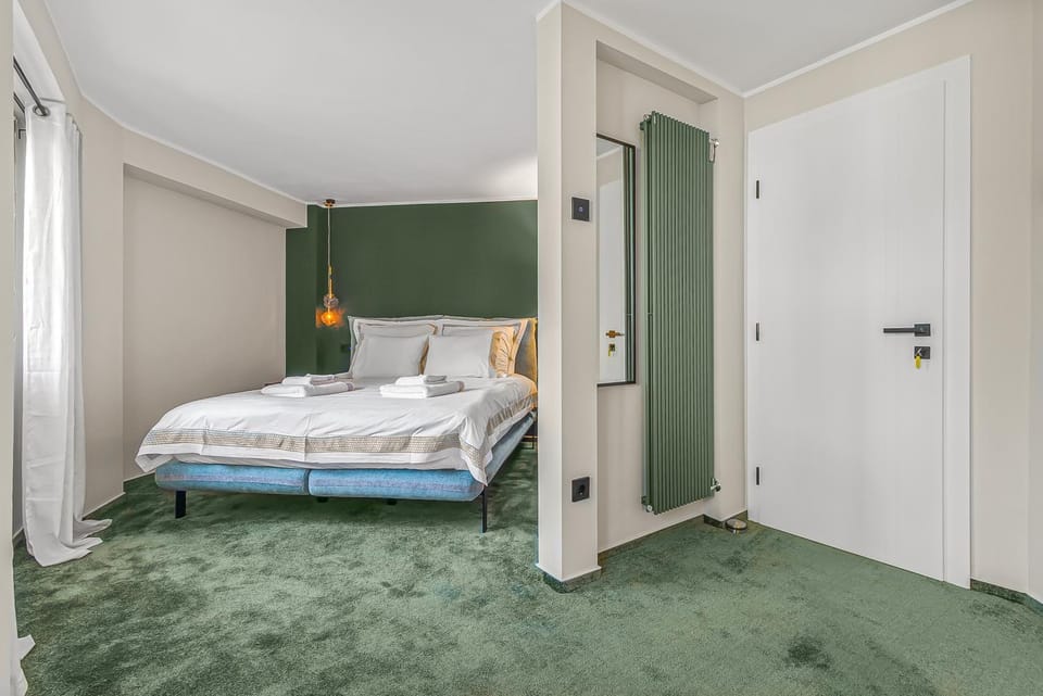 Bed, Photo of the whole room, Bedroom, towels, wardrobe