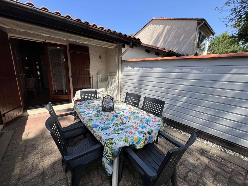 Résidence Hameau De L'amélie - 051 - Agréable maisonnette au Hameau de l'Amélie MAE-8851 Villa in Soulac-sur-Mer