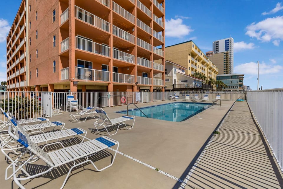 Buena Vista 302 by Vacation Homes Collection Apartment in West Beach