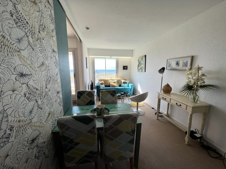 Résidence Marine - 064 - Appartement entièrement rénové et décoré avec goût MAE-6921 Apartment in Soulac-sur-Mer