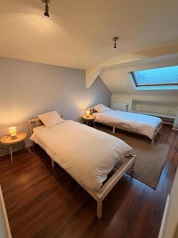 The Champenoise Jacuzzi - Vineyard House in Grand Est