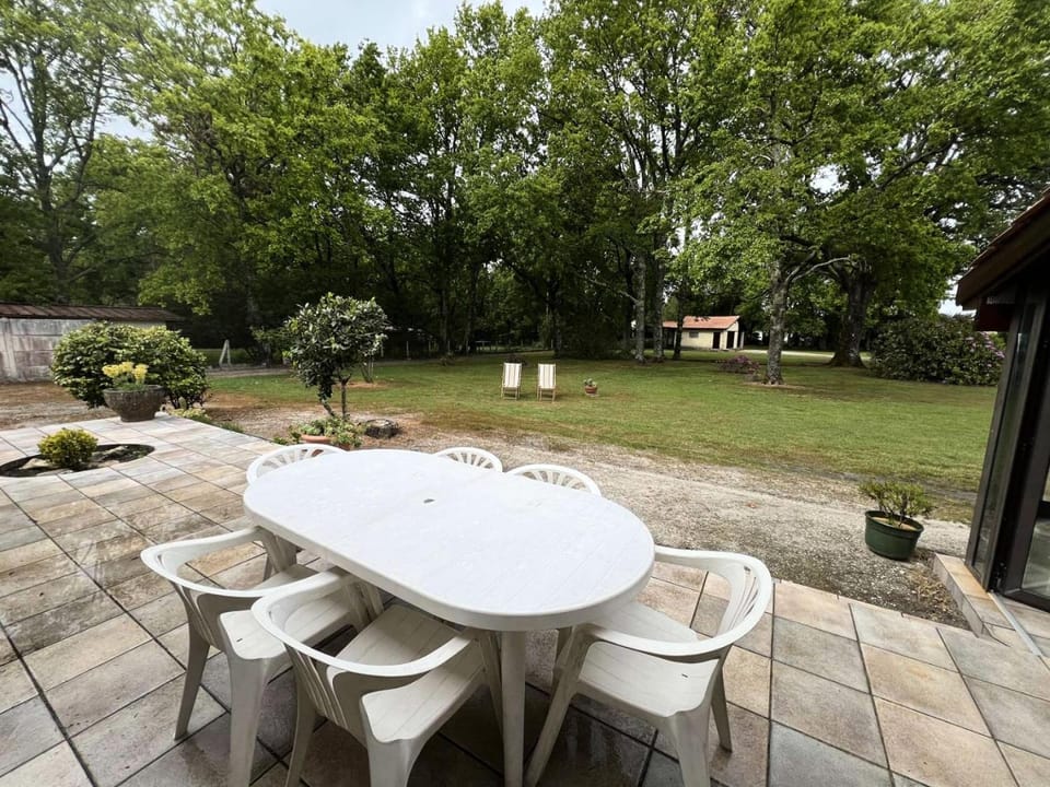 Résidence 105-st Vivien De Medoc - 105 - Superbe maison avec son grand parc verdoyant MAE-2871 Villa in Nouvelle-Aquitaine