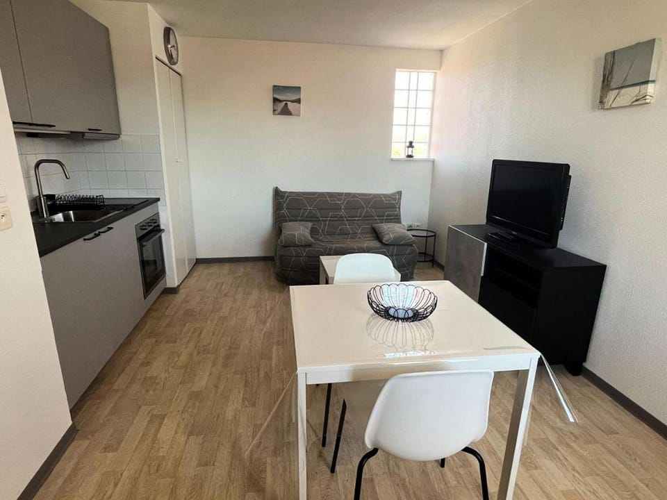 Résidence Villa Anna - 077 - Appartement au 2ème étage avec ascenseur MAE-4901 Apartment in Soulac-sur-Mer