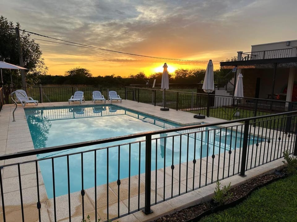 Swimming pool, Sunrise