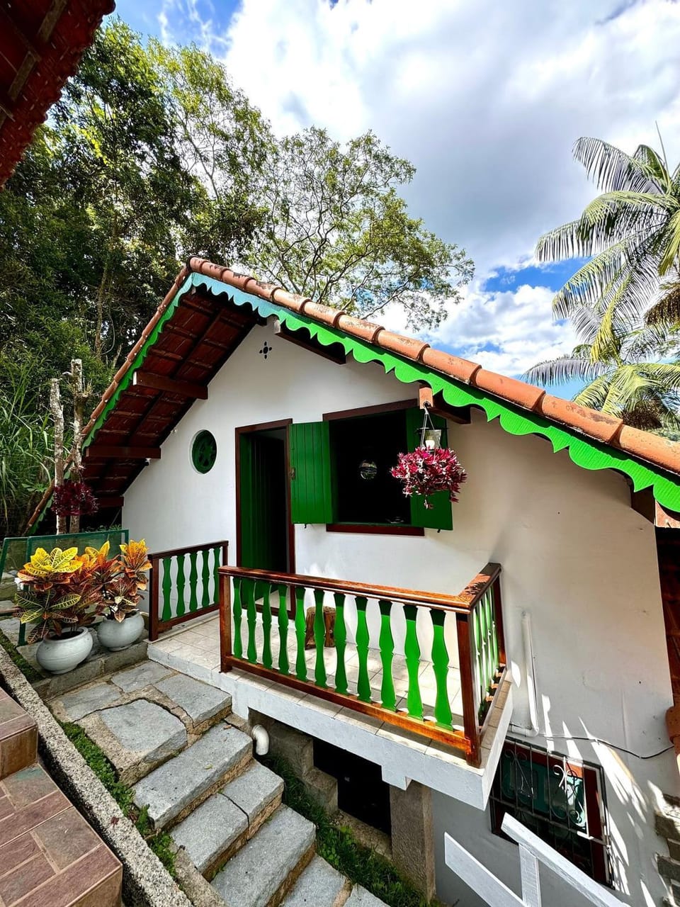 Chalé Colonial Aconchegante a 5 Min do Centro Chalet in Nova Friburgo