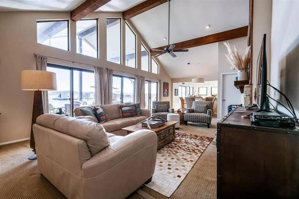 Waterfront Possum Kingdom Lake Family Home House in Possum Kingdom Lake