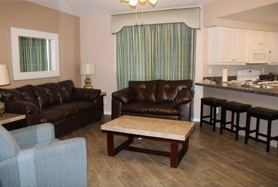 Almost Heaven at Ocean Walk Resort! Apartment in Florida
