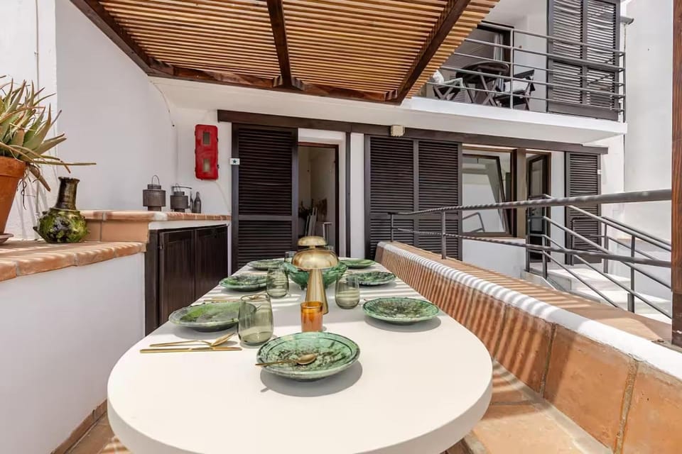 Balcony/Terrace, Dining area