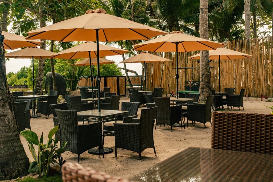 Patio, Restaurant/places to eat, Garden, Garden view