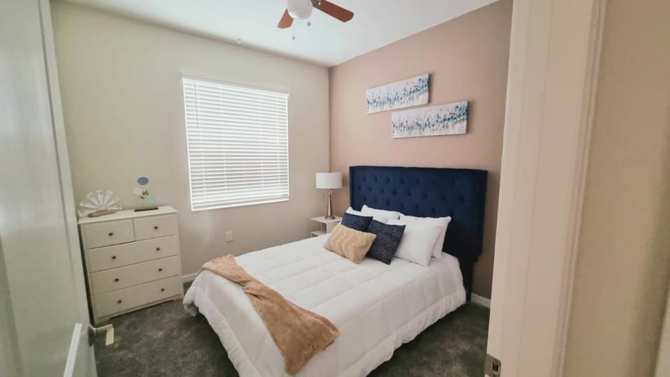 Stunning Storey Lake Resort and Game room House in Kissimmee
