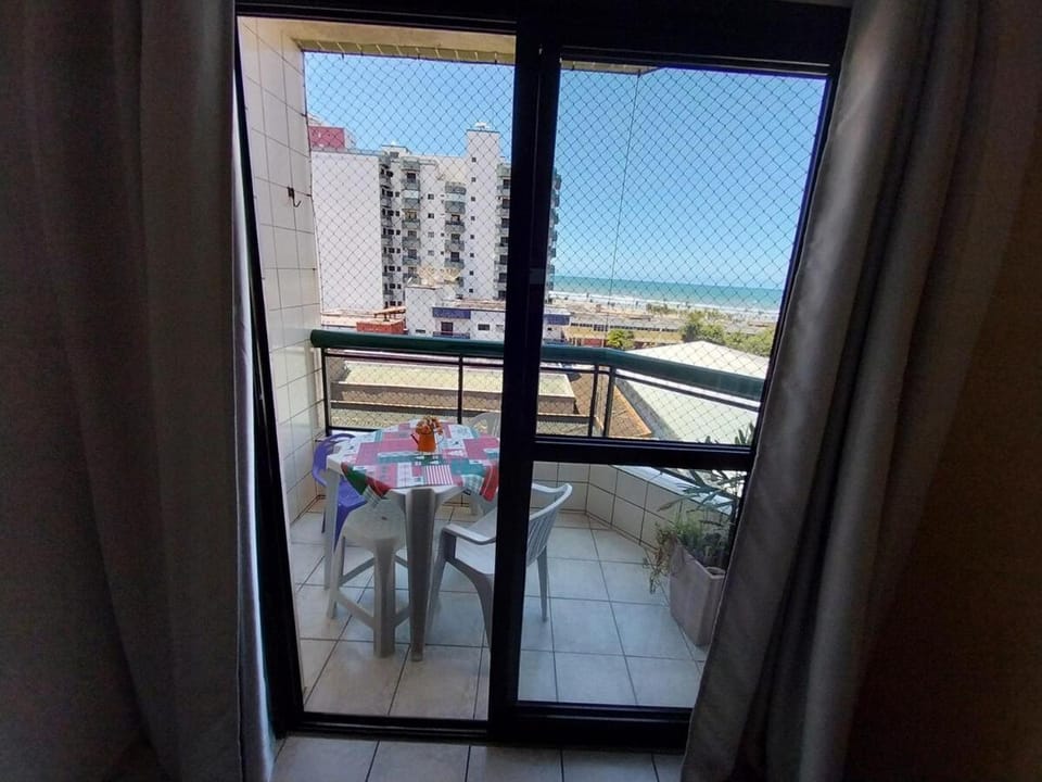 Lindo apto com vista mar, 200 mts da praia Apartment in State of São Paulo