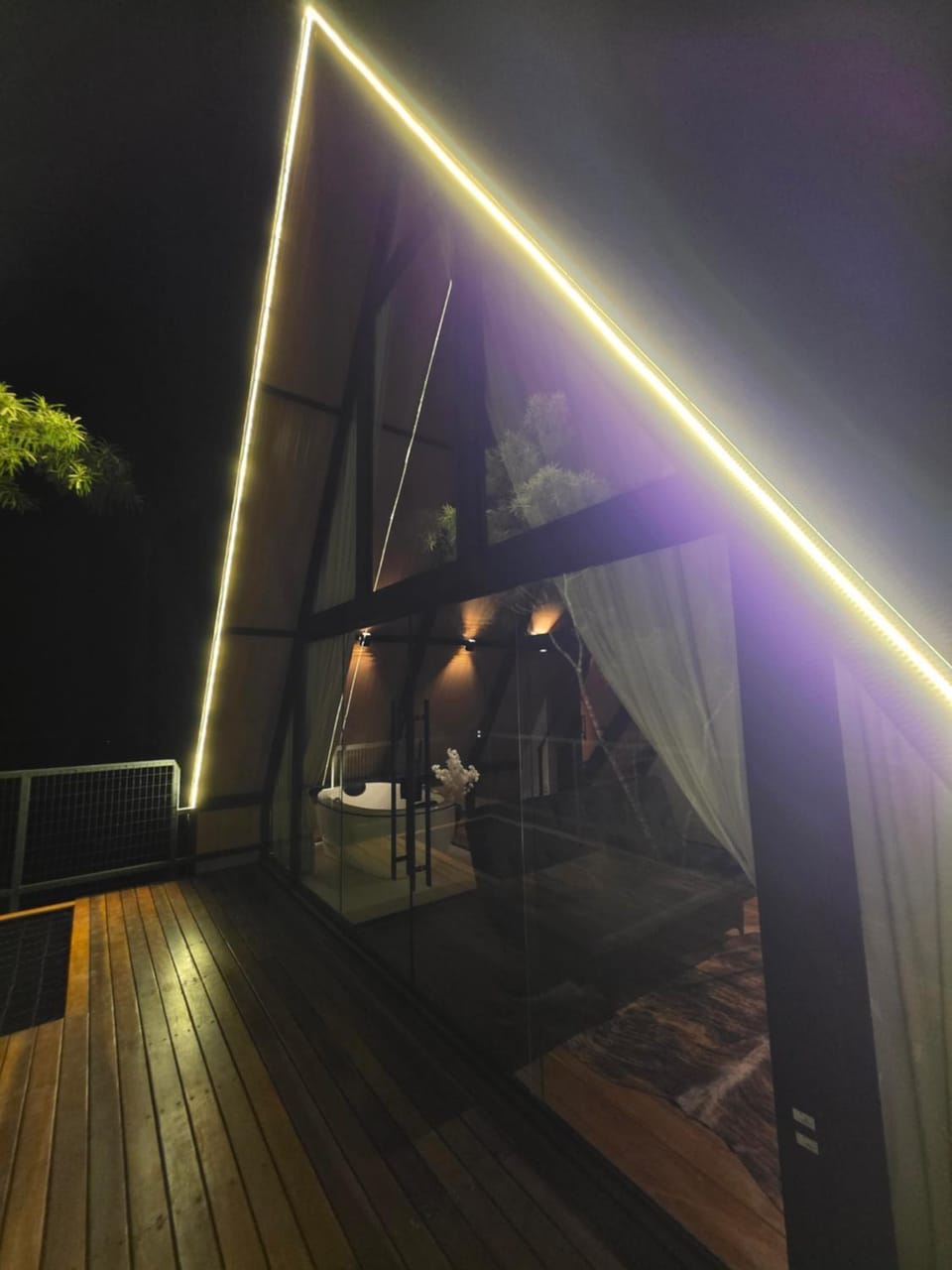Cabana Fé Miguel Pereira Com Ofuro e Por do Sol House in Miguel Pereira