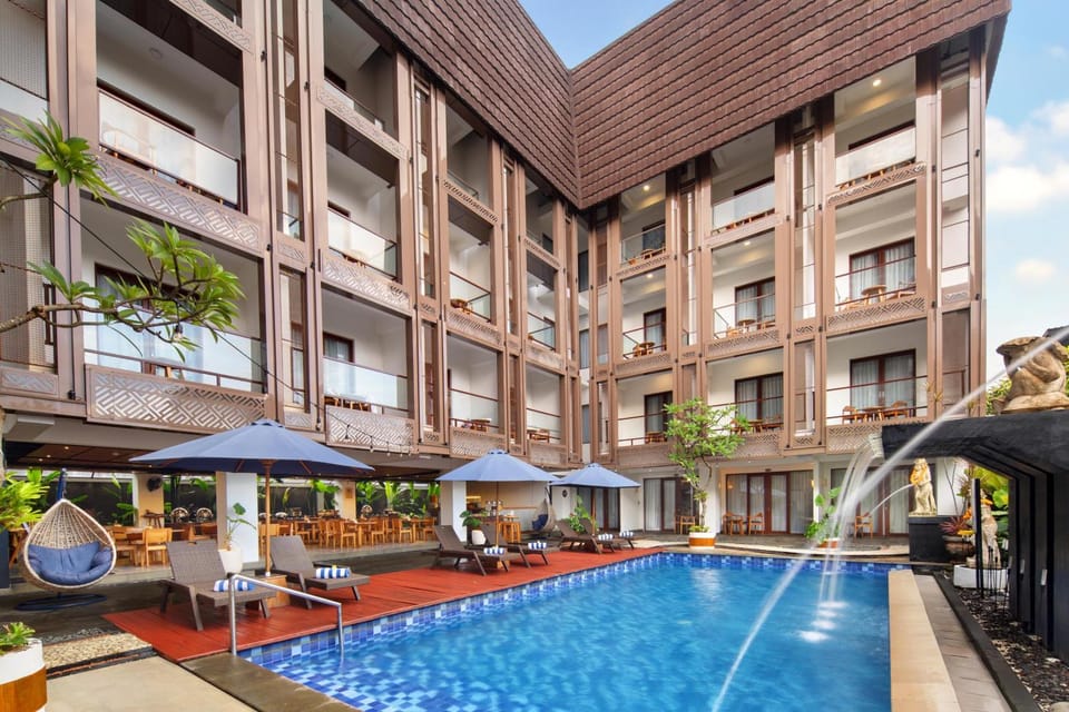 Property building, Swimming pool