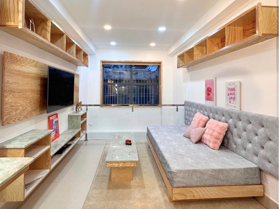 Communal lounge/ TV room, Living room, Evening entertainment, Bedroom