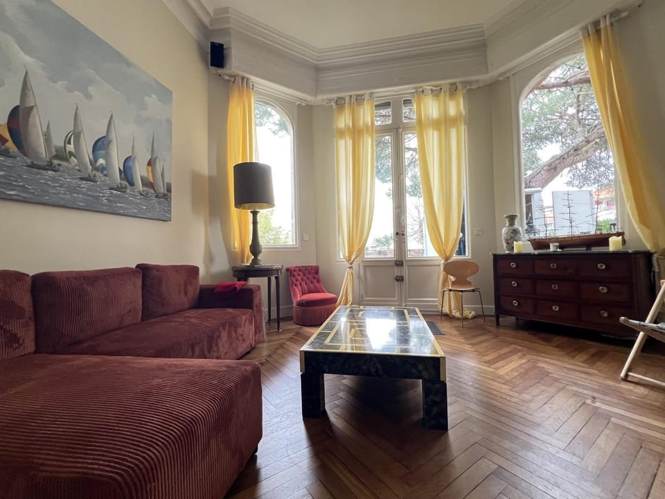Arcachon : Appartement 8 pers, proche plage, jardin, parking, wifi - FR-1-474-275 Apartment in Arcachon