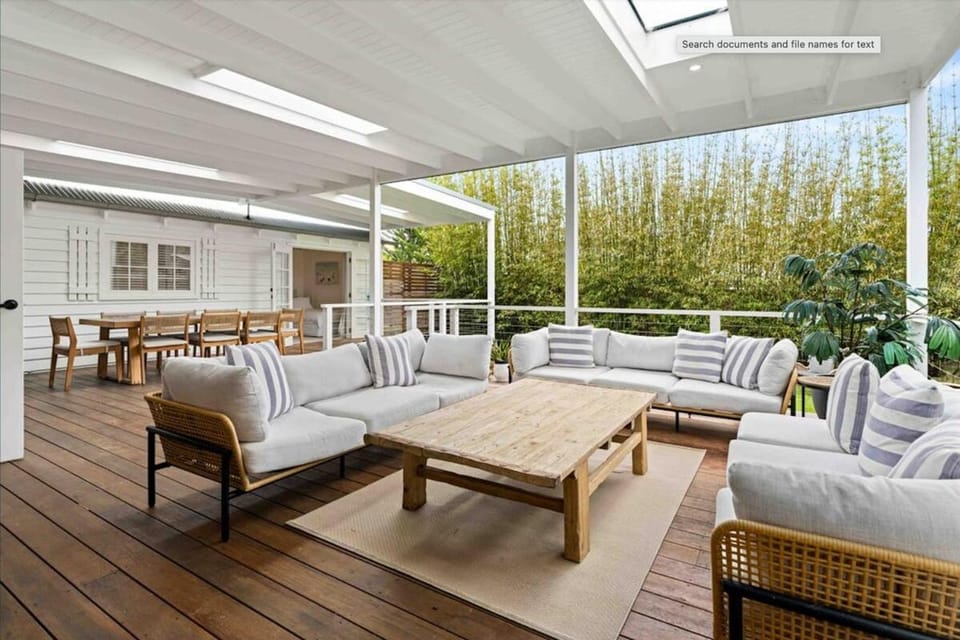 Patio, Seating area