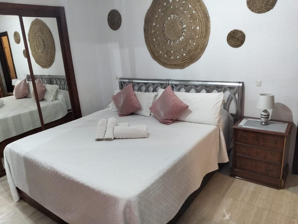 Carihuela Apartment By Torremolinos On-line Apartment in Torremolinos