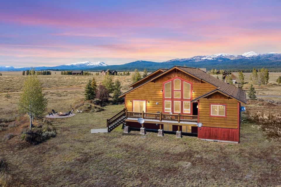 Hint of Heaven House in Idaho