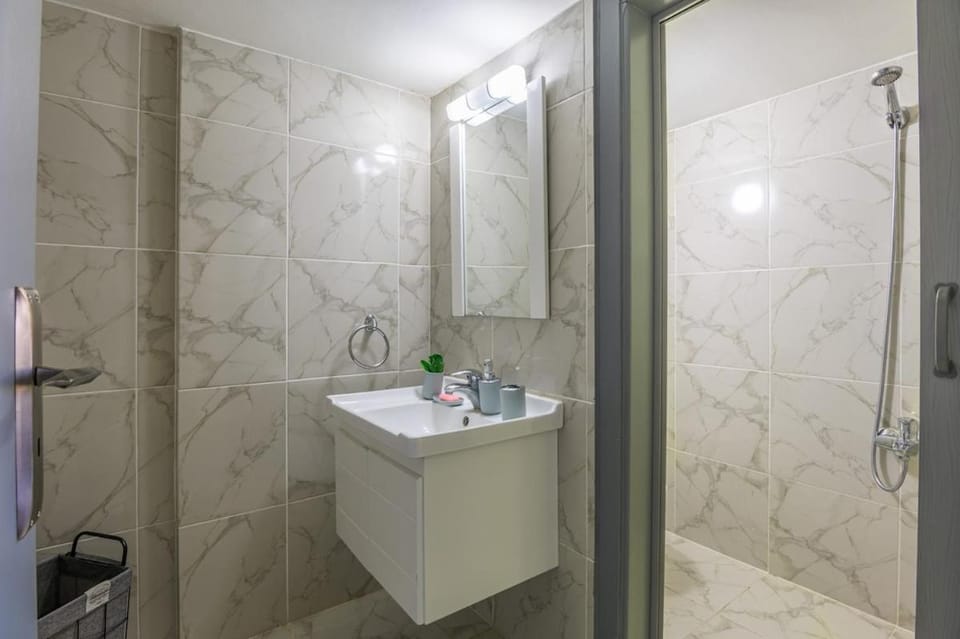 Citrus Batroun Apartment in Africa