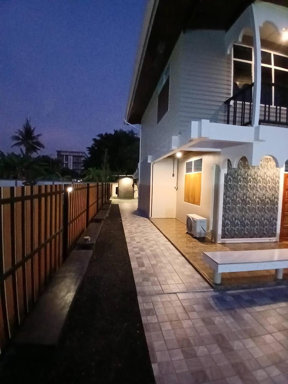 Wanna house บุรีรัมย์ ใกล้สนามช้างอารีน่า House in Laos