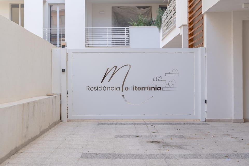 Property logo or sign, Logo/Certificate/Sign, Certificate/Award