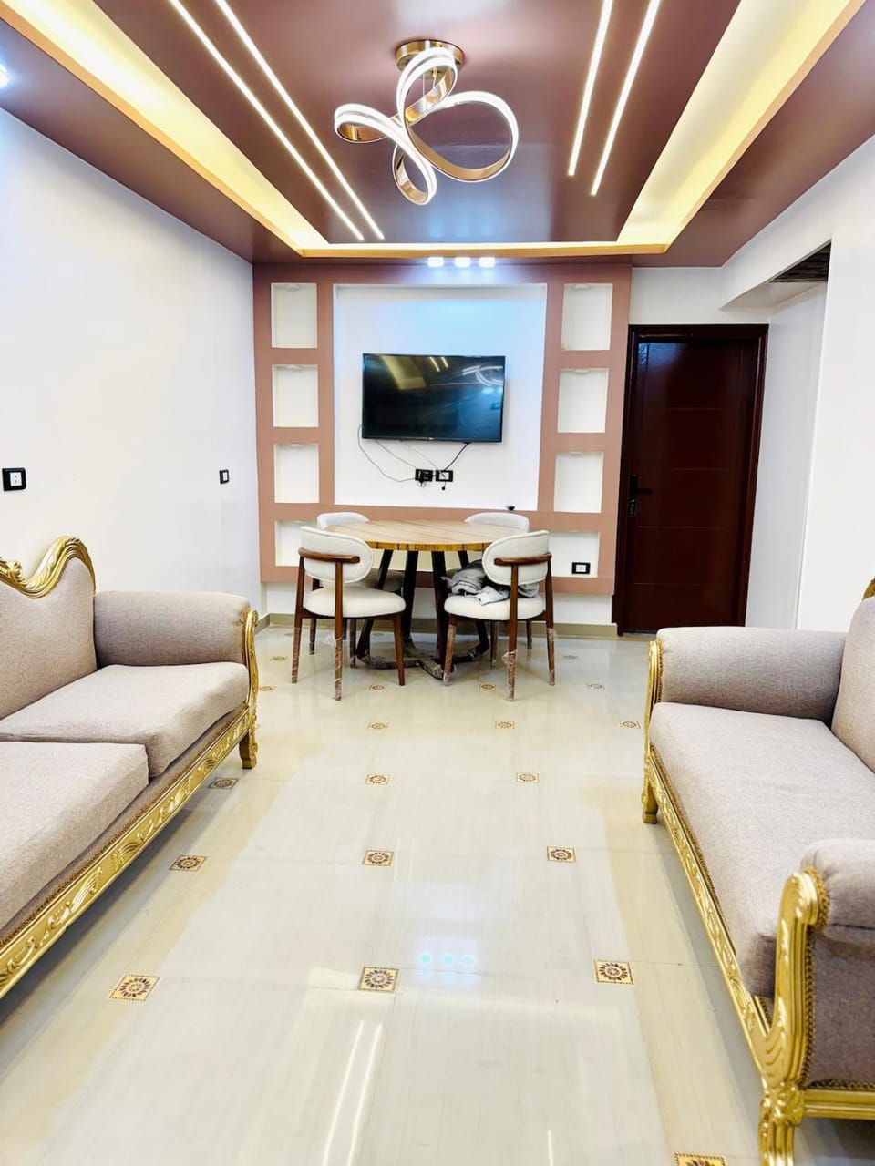 42 Rushdi Abdeen Street downtown Apartment in Cairo