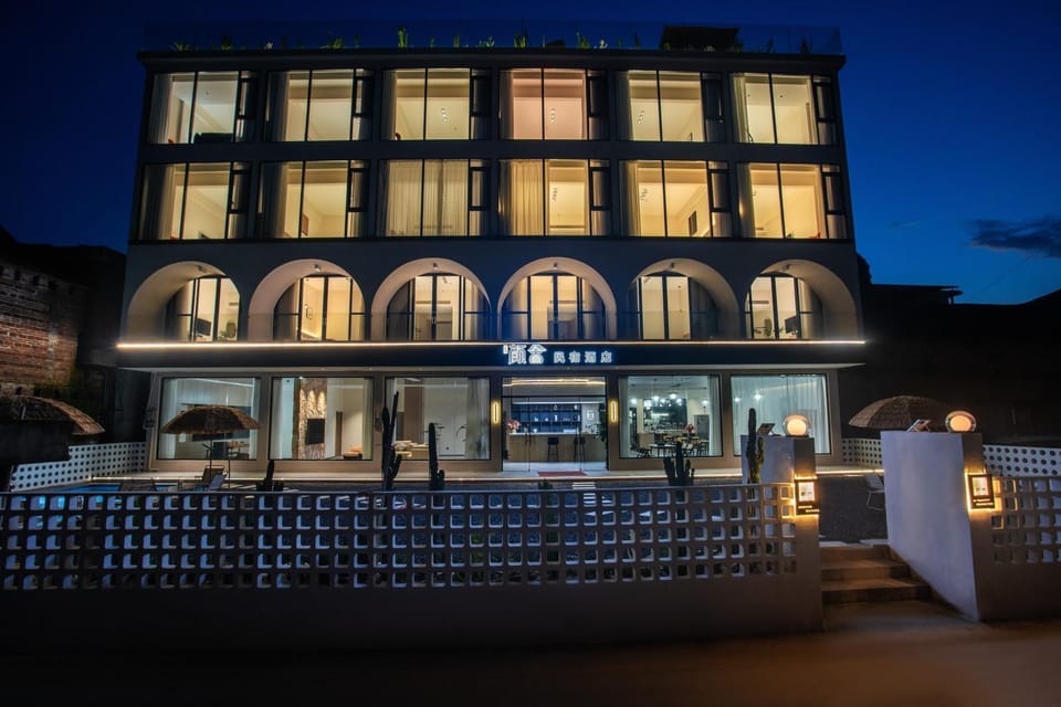 Property building, Night