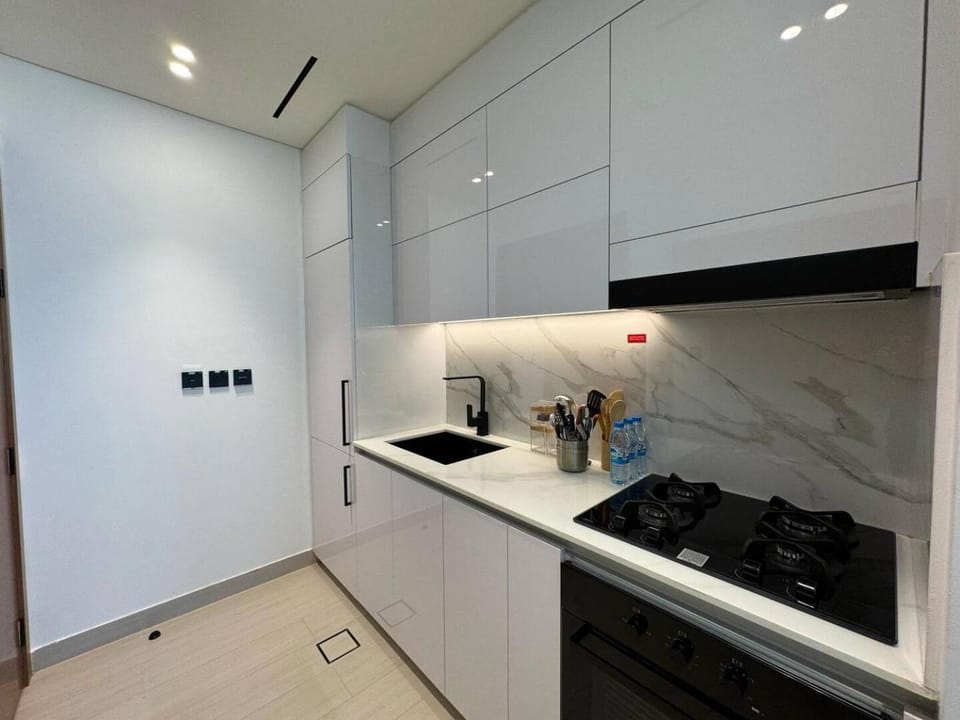 Modern Studio Apt Balcony & Free Parking Jvc Apartment in Dubai
