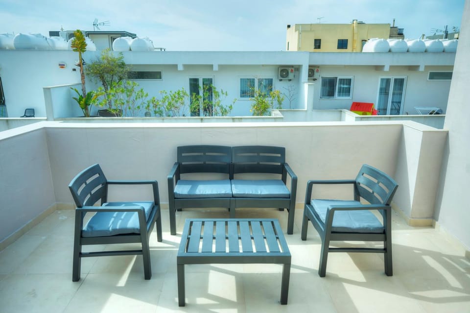 Duplex 2 bedroom apartment with terrace EDAG1-1 Apartment in Sliema