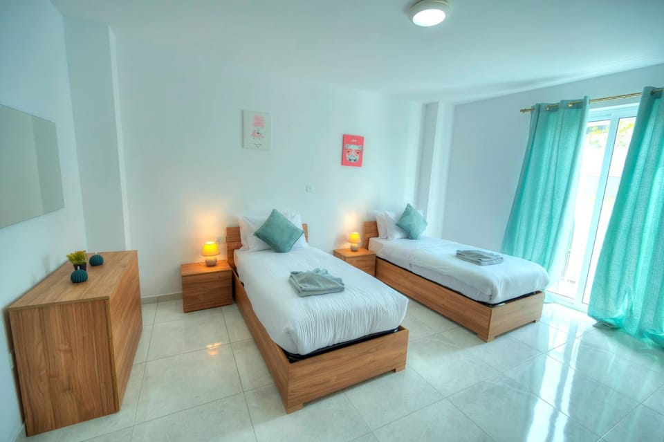 Duplex 2 bedroom apartment with terrace EDAG1-1 Apartment in Sliema