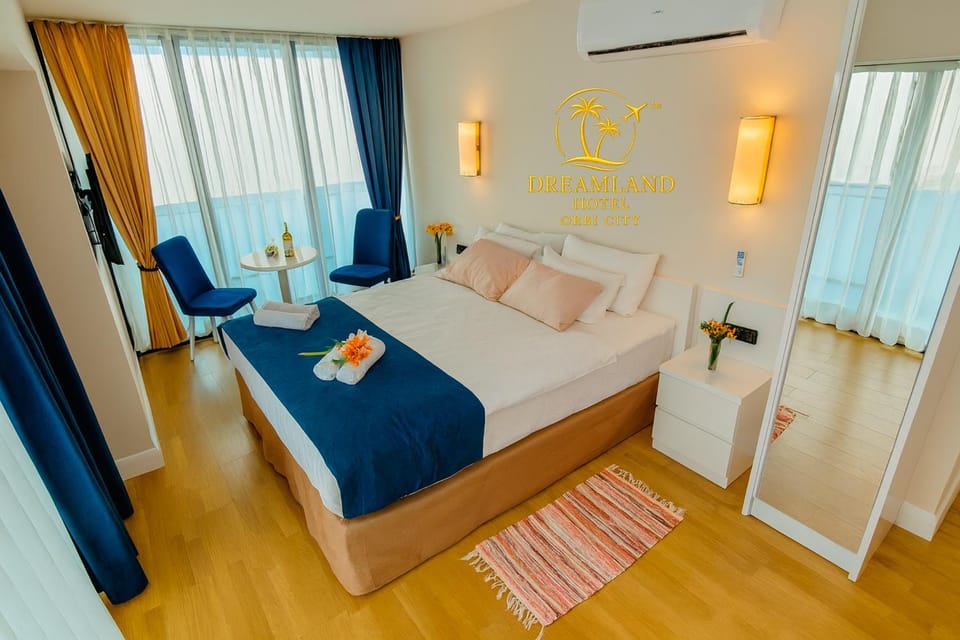 Bed, Bedroom, air conditioner