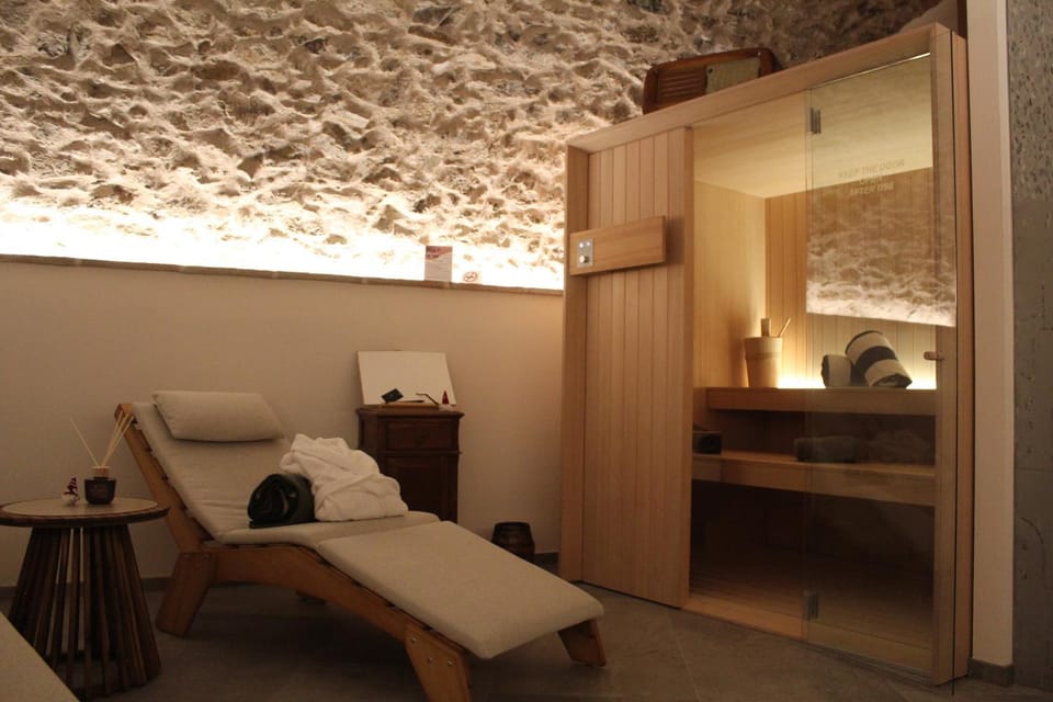 Sauna, Spa and wellness centre/facilities