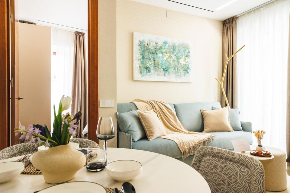 Living room, Seating area