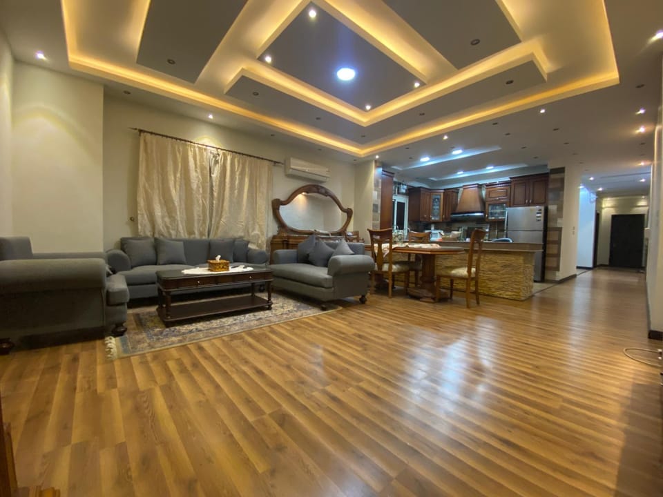 Kitchen or kitchenette, Living room, Seating area, Dining area, air conditioner, air conditioner