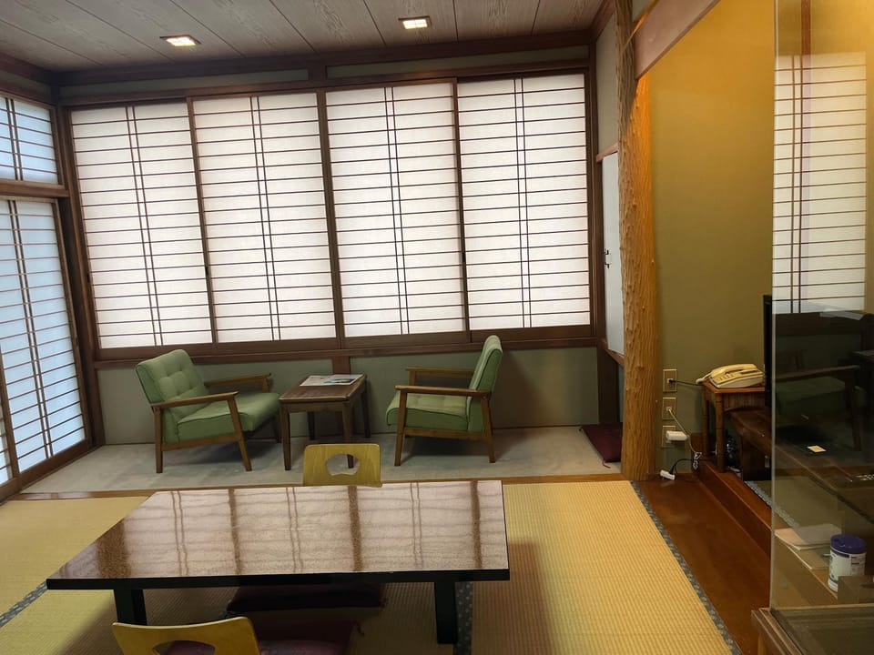 料理自慢の温泉宿せせらぎ荘 Ryokan in Saitama Prefecture